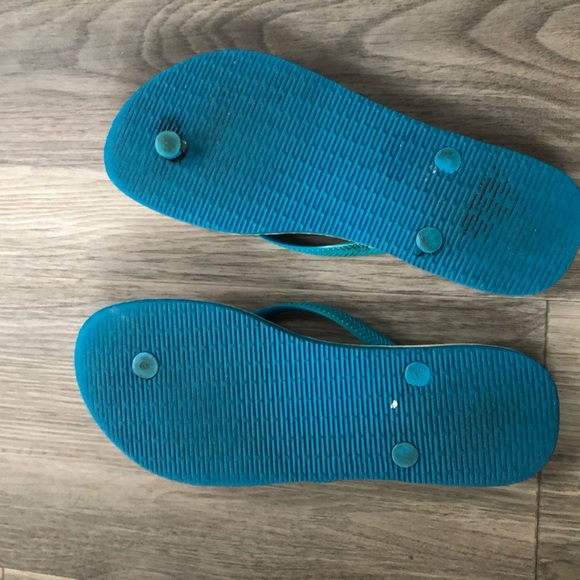 Havianas Flip Flops - Picture 4 of 4